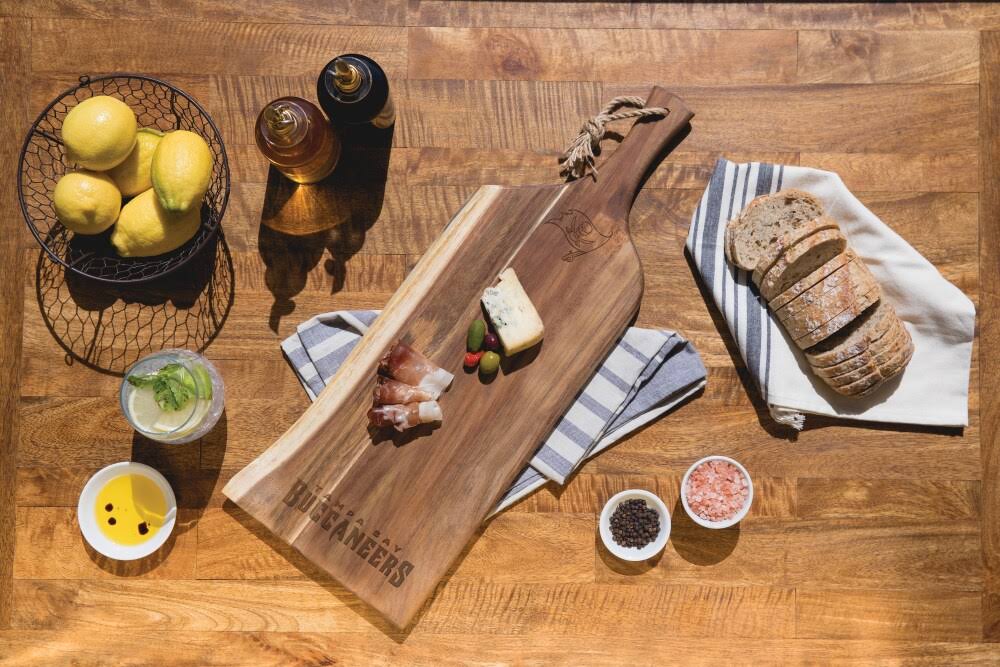 24x22 Acacia Serving Plank H630969