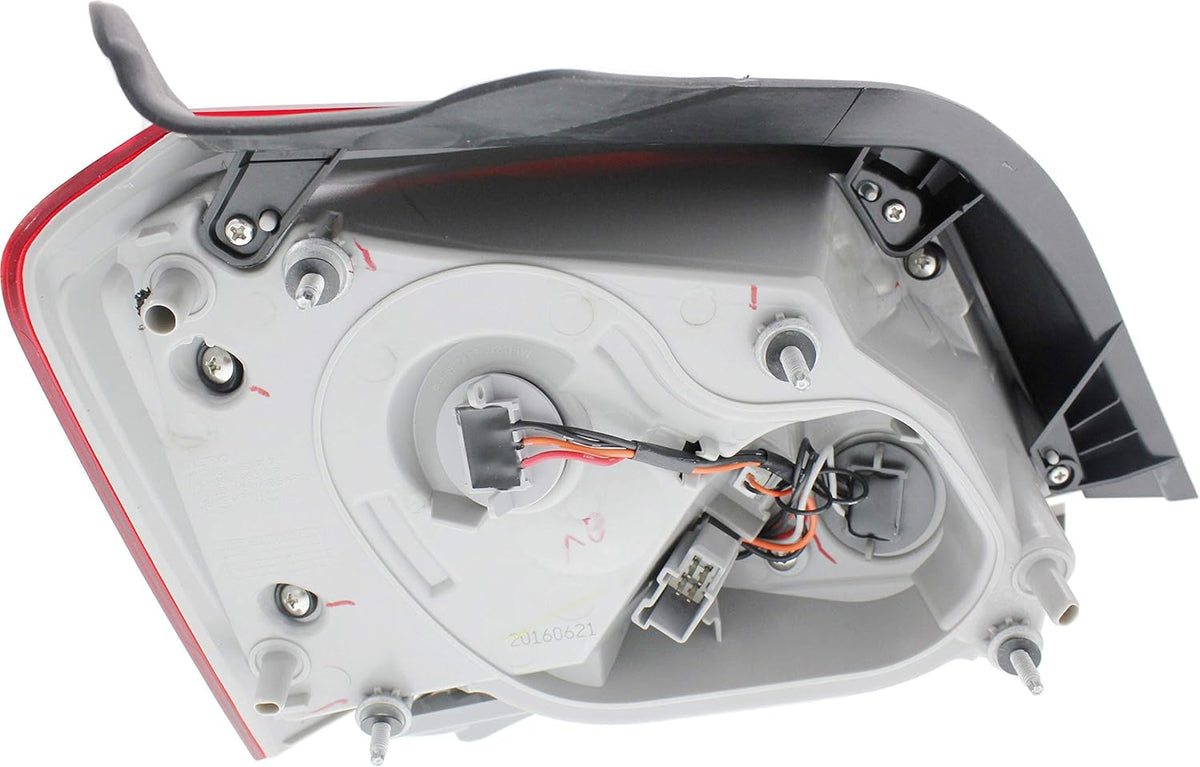Tail Light Assembly Passenger Side S7219