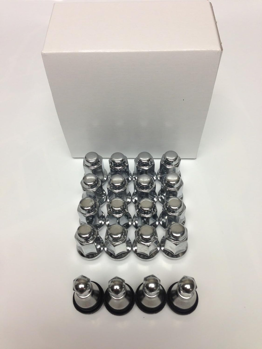 9 Items: 15 Wheels 31 Tires with Bolt Pattern and Lug Kit U9350