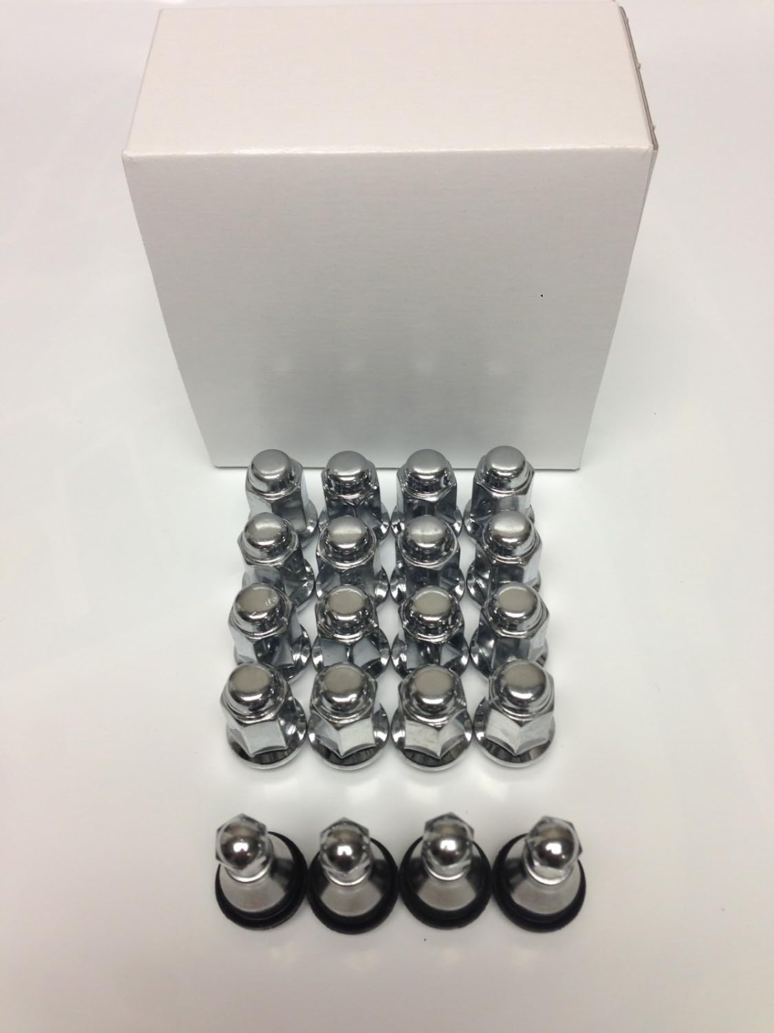 9 Items: 15 Wheels 31 Tires with Bolt Pattern and Lug Kit U9350