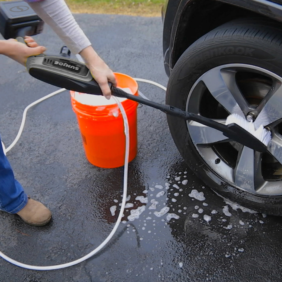 Cordless Power Cleaner Kit with Folding Bucket & Turbo Nozzle F247