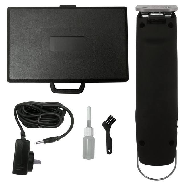 Universal Motor Pet Clipper with Detachable Size 10 Blade P465182