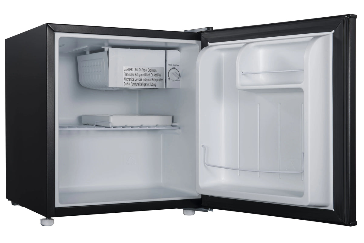 1.7 Cu ft Black Single Door Mini Fridge O960