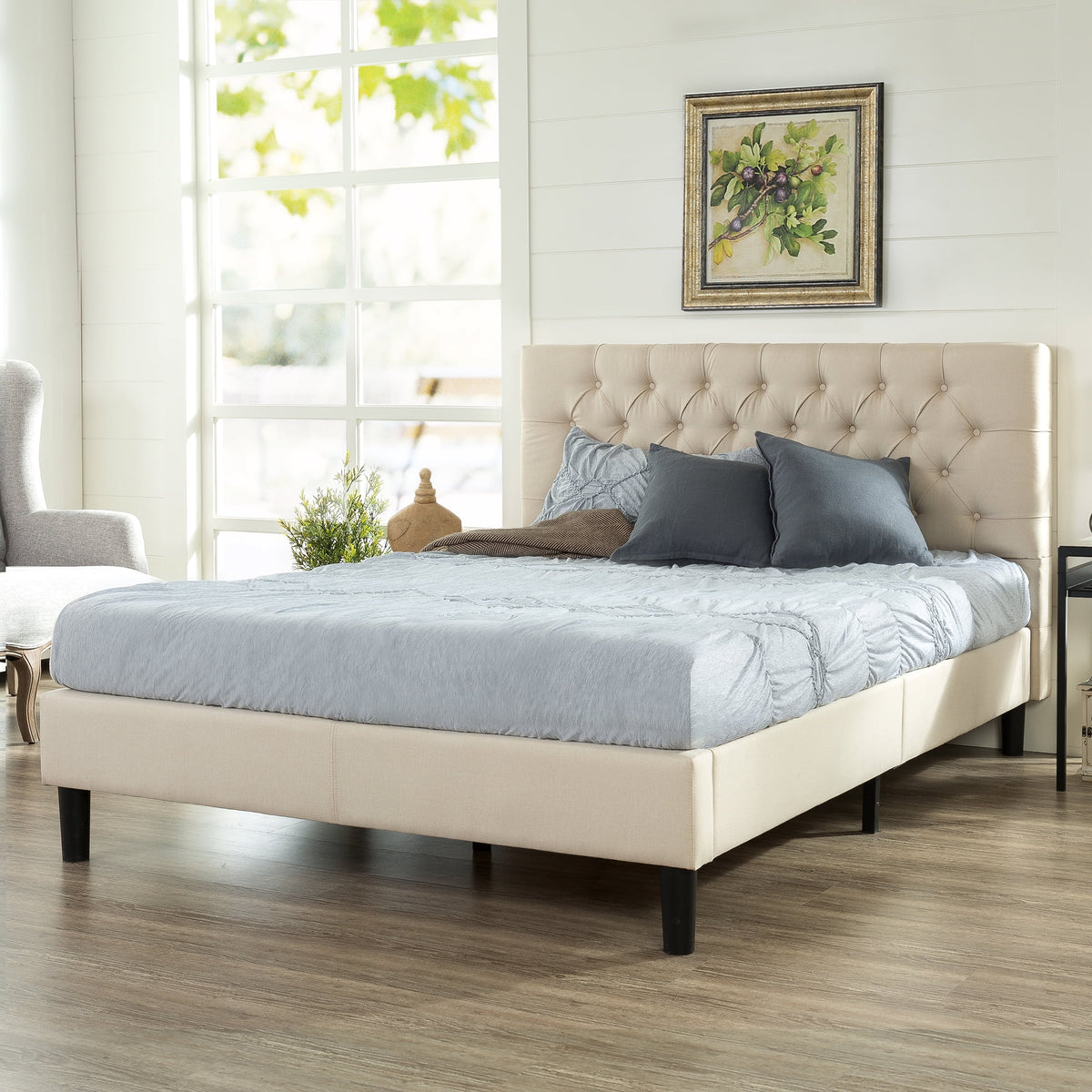 Queen Upholstered Platform Bed Frame N830587