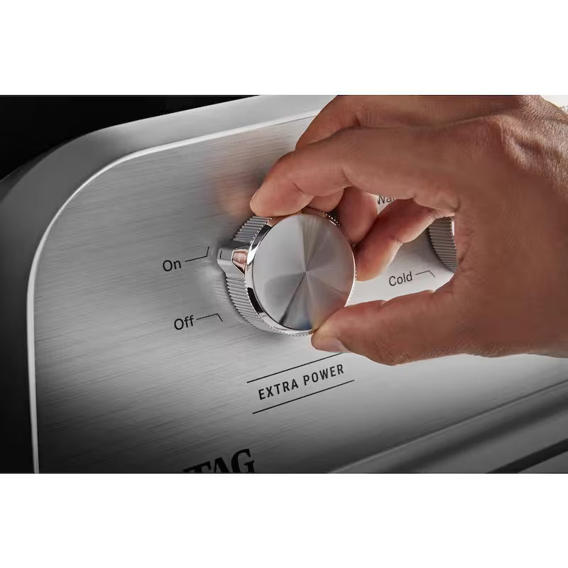 7.0 cu. ft. Vented Gas Dryer in White I35235
