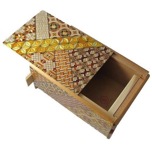 Japanese Puzzle Box E571273