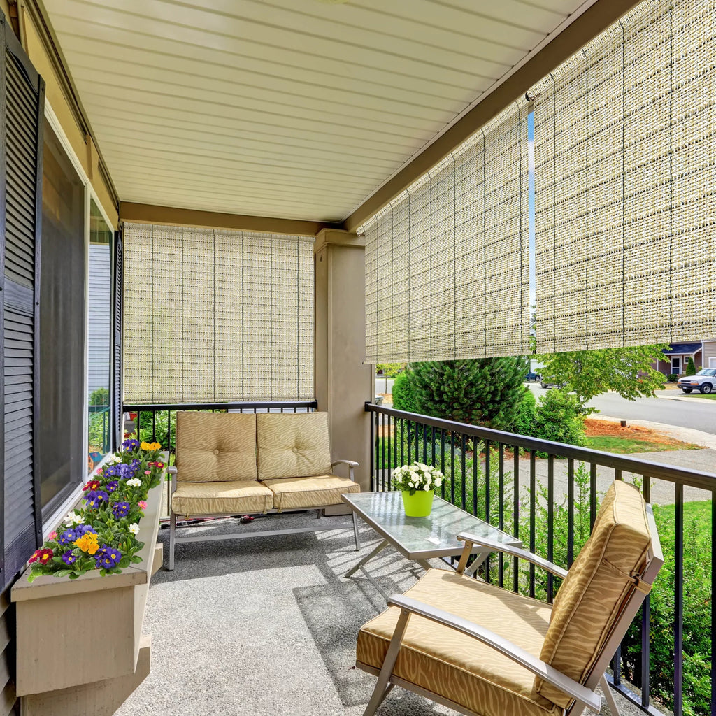 6' x 6' Beige Outdoor Roller Shade O1139