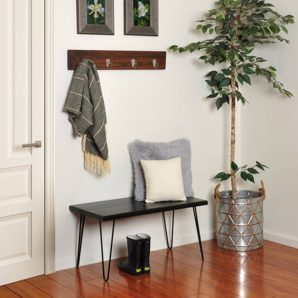 Weathered Gray Wood Bench A7664